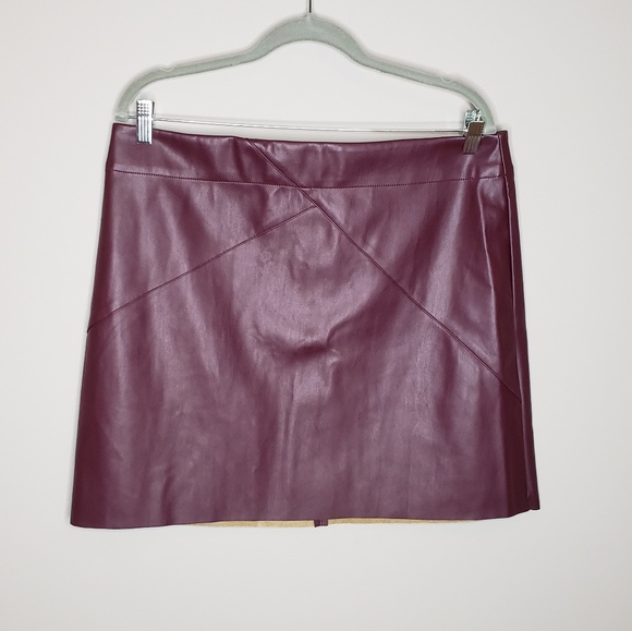 Mud Pie Dresses & Skirts - Mud Pie faux leather mini skirt large